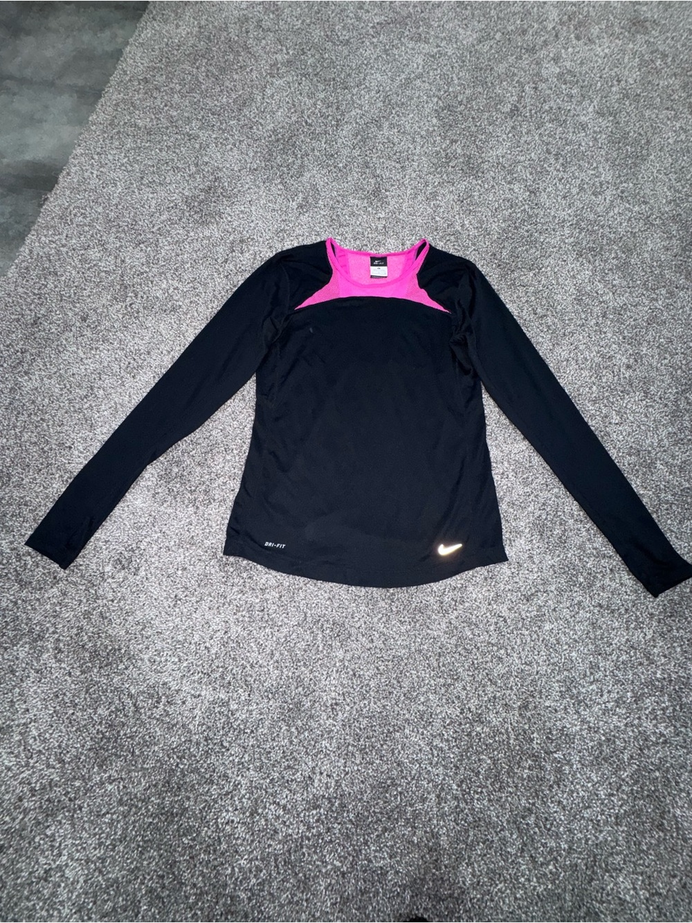 Nike Black Long-Sleeve Athletic Top with Pink Neck Panel